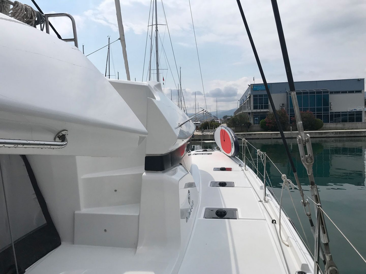 Bareboat Catamaran KATKA photo 8