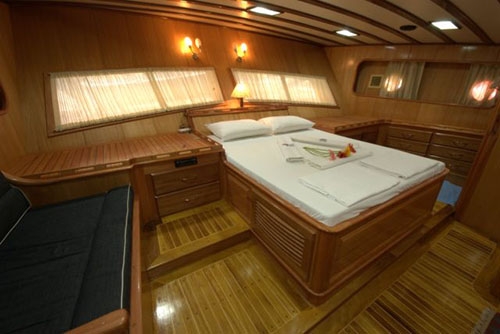 Crewed Sailing Yacht KAYHAN 5 photo 5