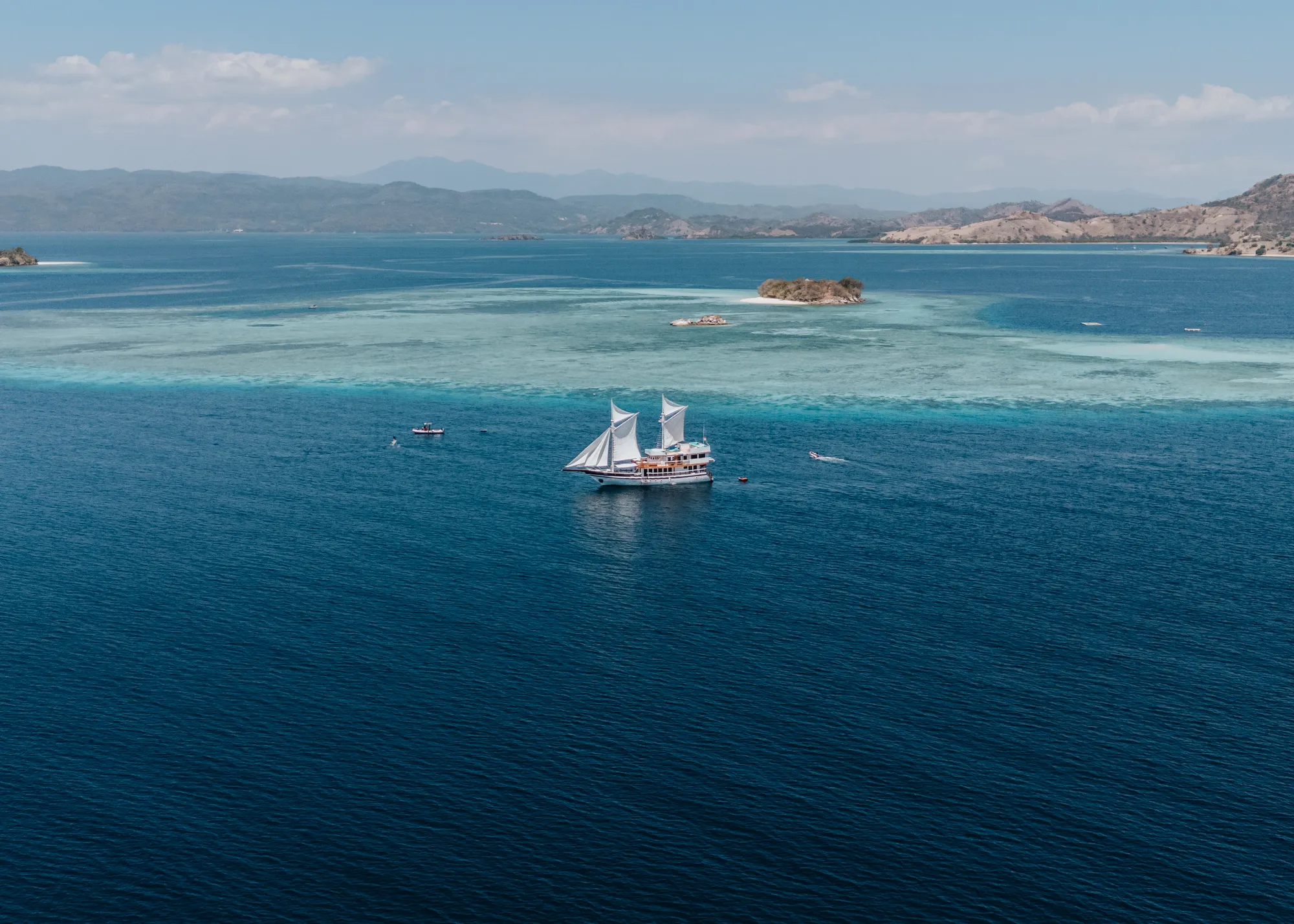 Luxury Crewed Motor Yacht KAYRA photo 3