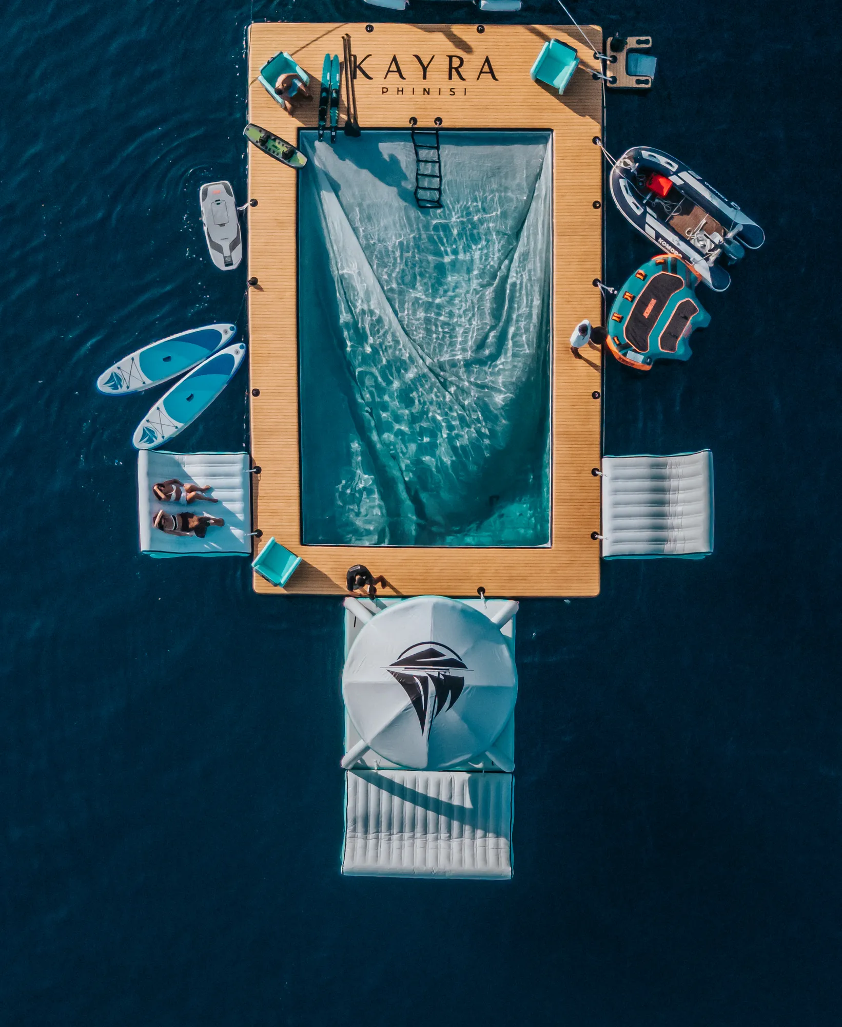 Luxury Crewed Motor Yacht KAYRA photo 5