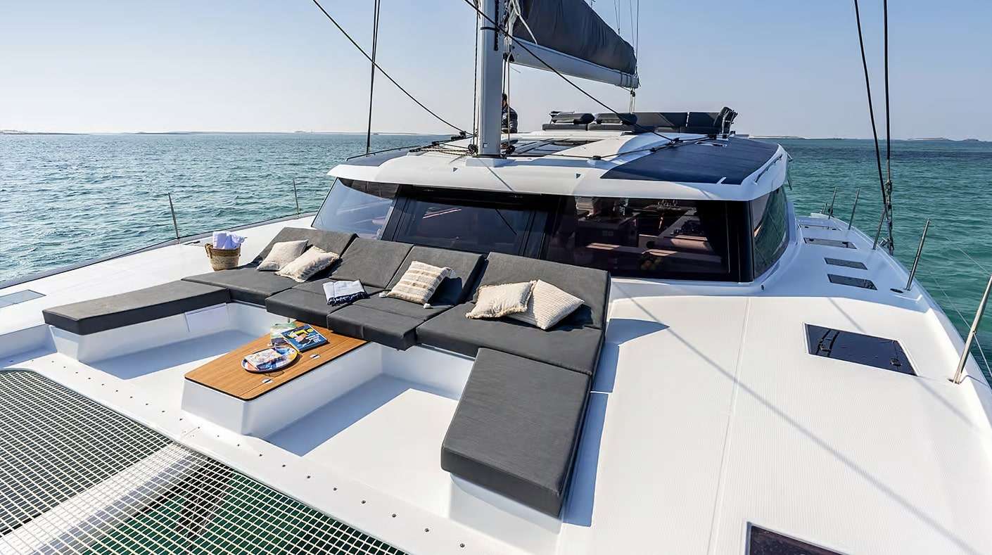 Crewed Catamaran KEBISIKS photo 4