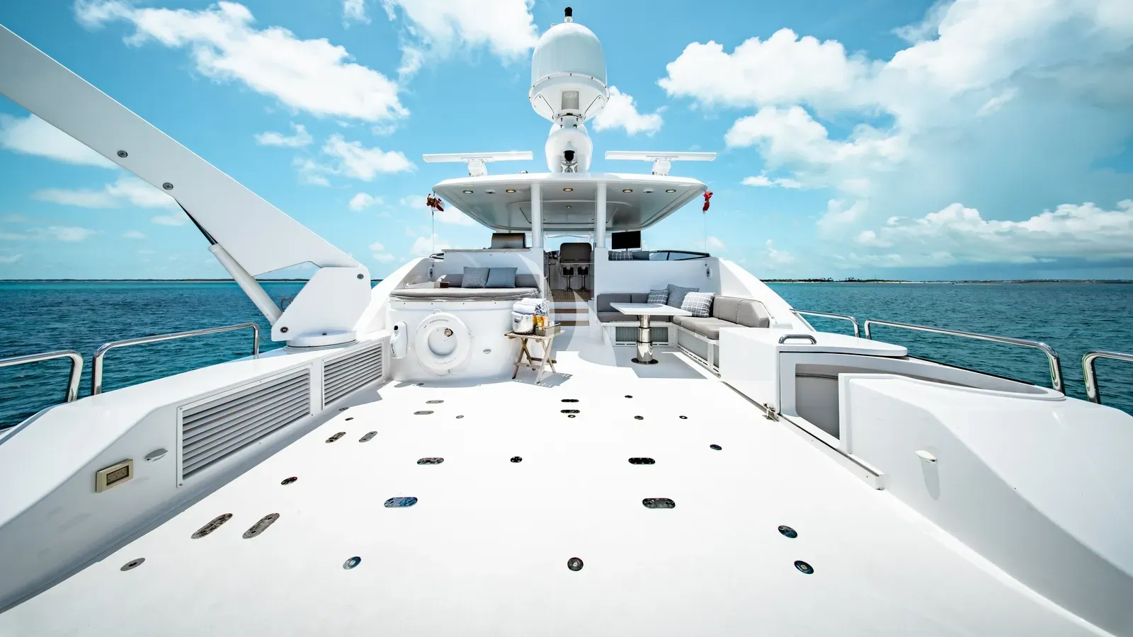 Luxury Crewed Motor Yacht KEMOSABE photo 8