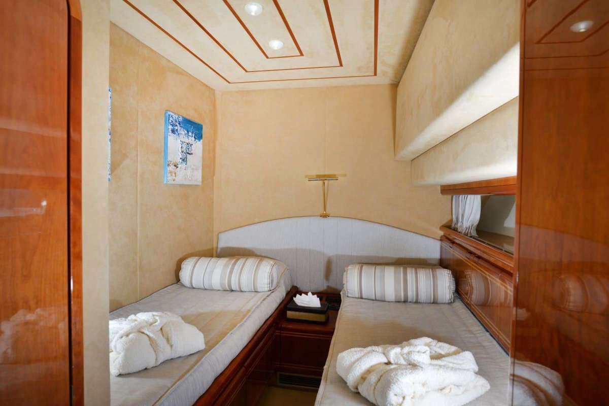 Luxury Crewed Motor Yacht KENTAVROS II photo 8