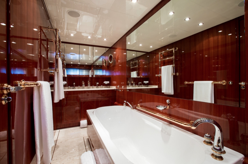 Luxury Crewed Motor Yacht KIDI ONE photo 6