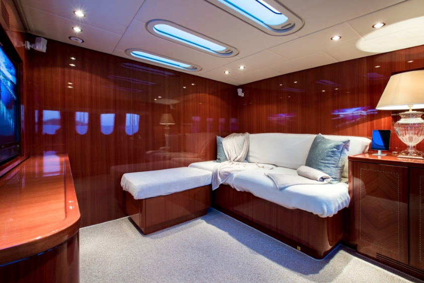 Luxury Crewed Motor Yacht KIDI ONE photo 7