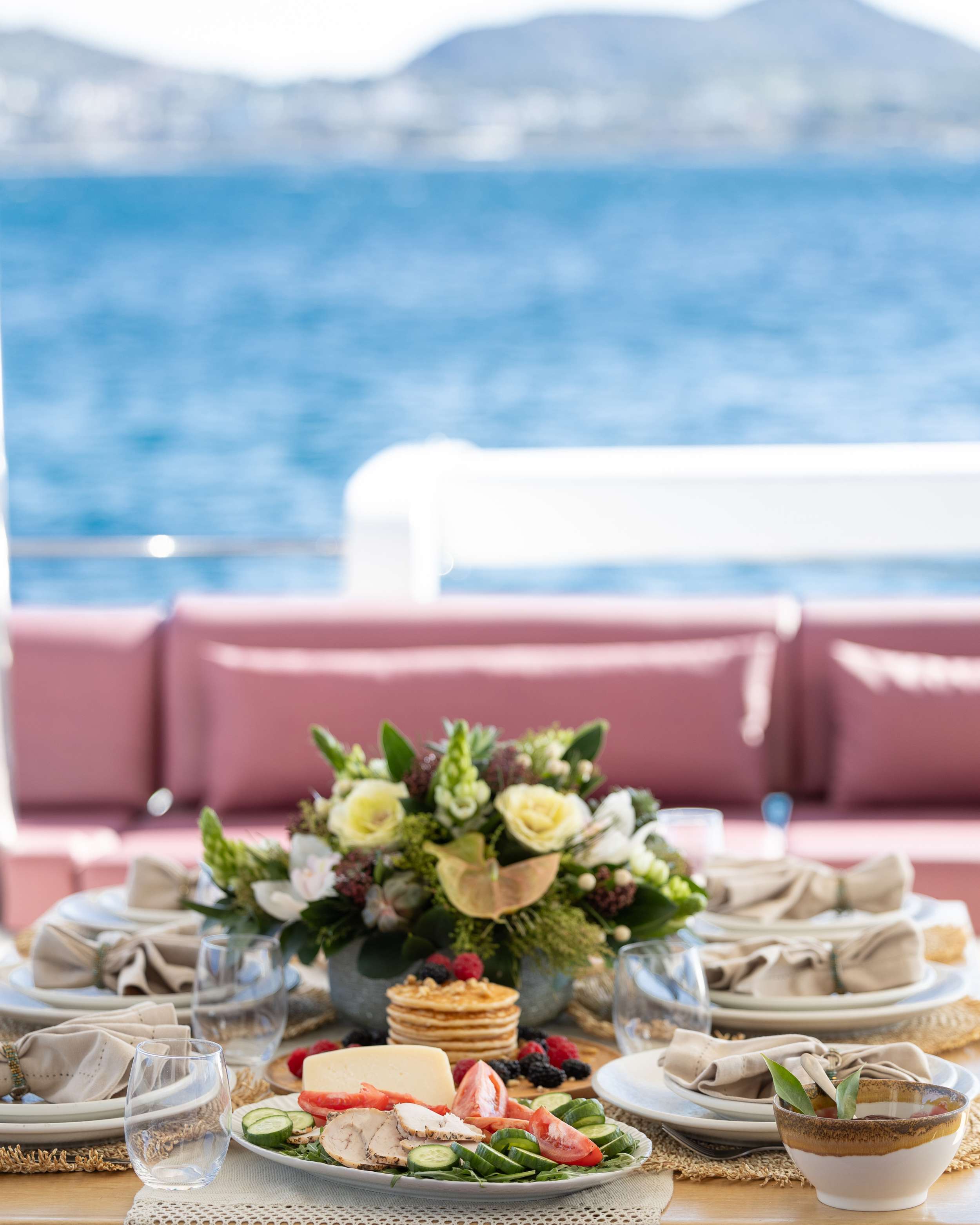 Crewed Catamaran KING OF DIAMONDS photo 7