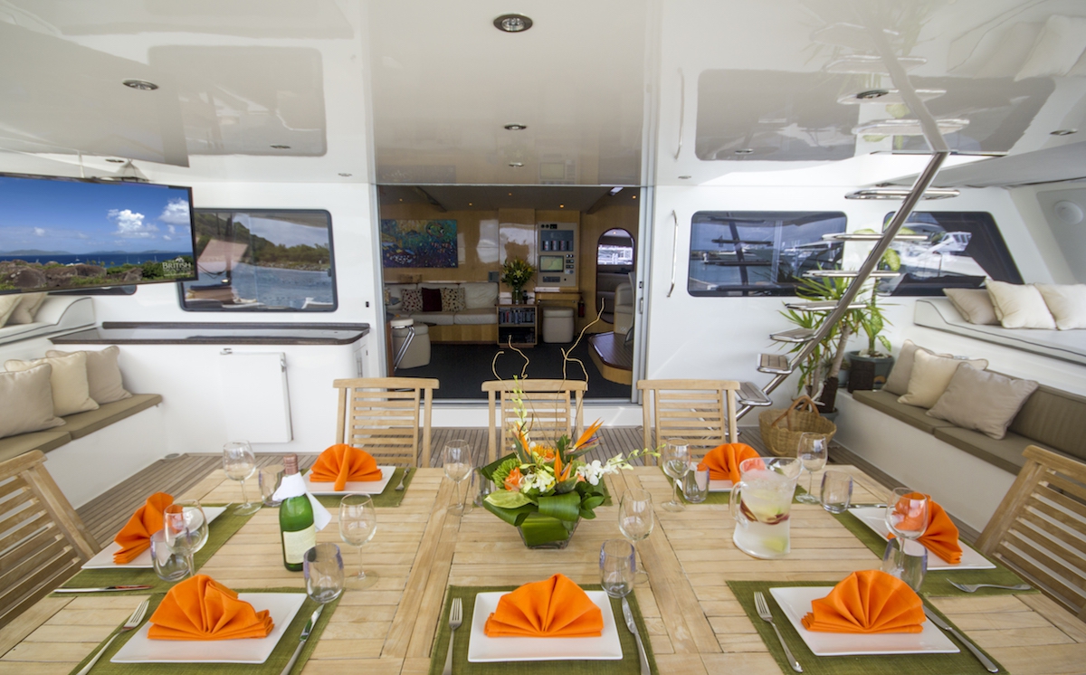 Luxury Crewed Catamaran KINGS RANSOM photo 5