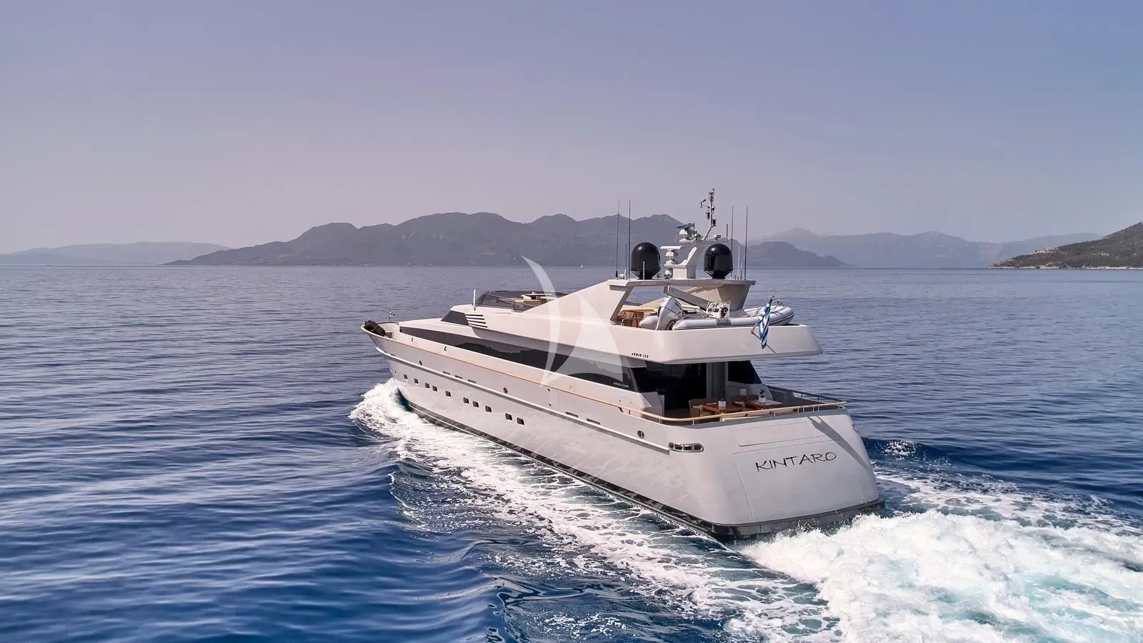 Luxury Crewed Motor Yacht KINTARO photo 3