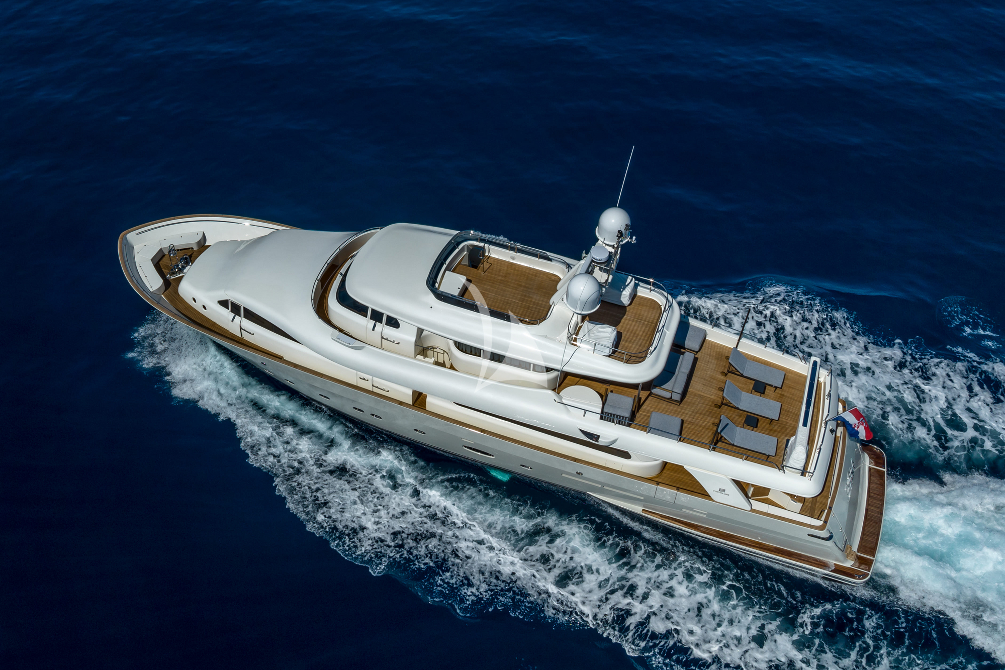 Luxury Crewed Motor Yacht KLOBUK photo 5