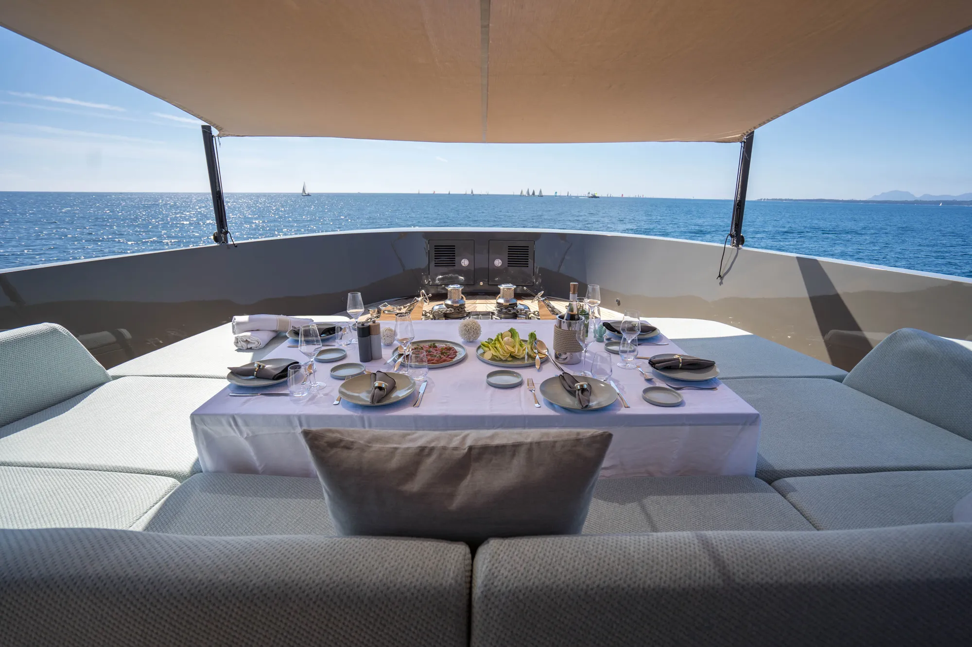 Luxury Crewed Motor Yacht KOKONUT`S WALLY photo 4