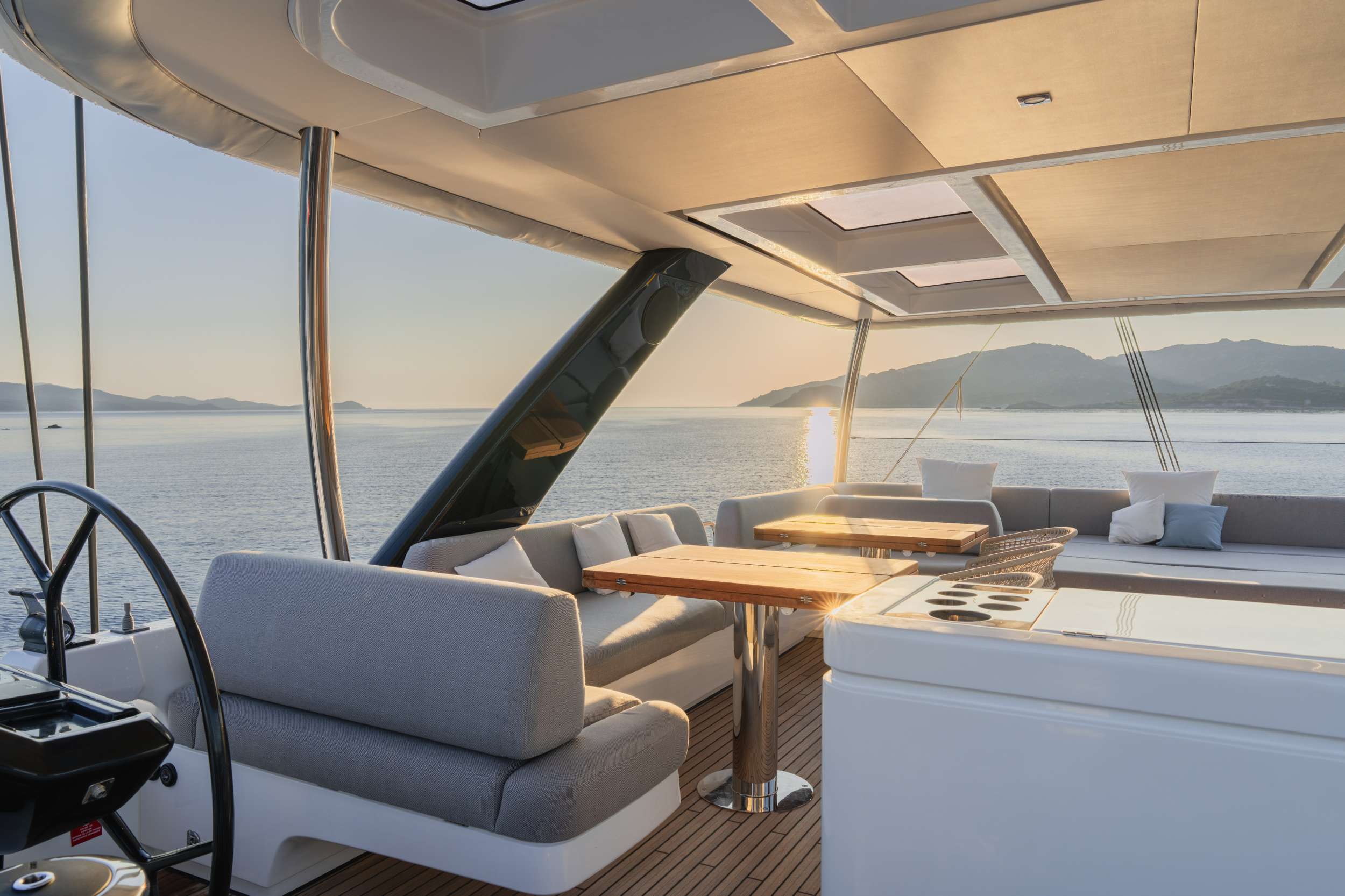 Luxury Crewed Catamaran LA DÉSIRADE photo 3