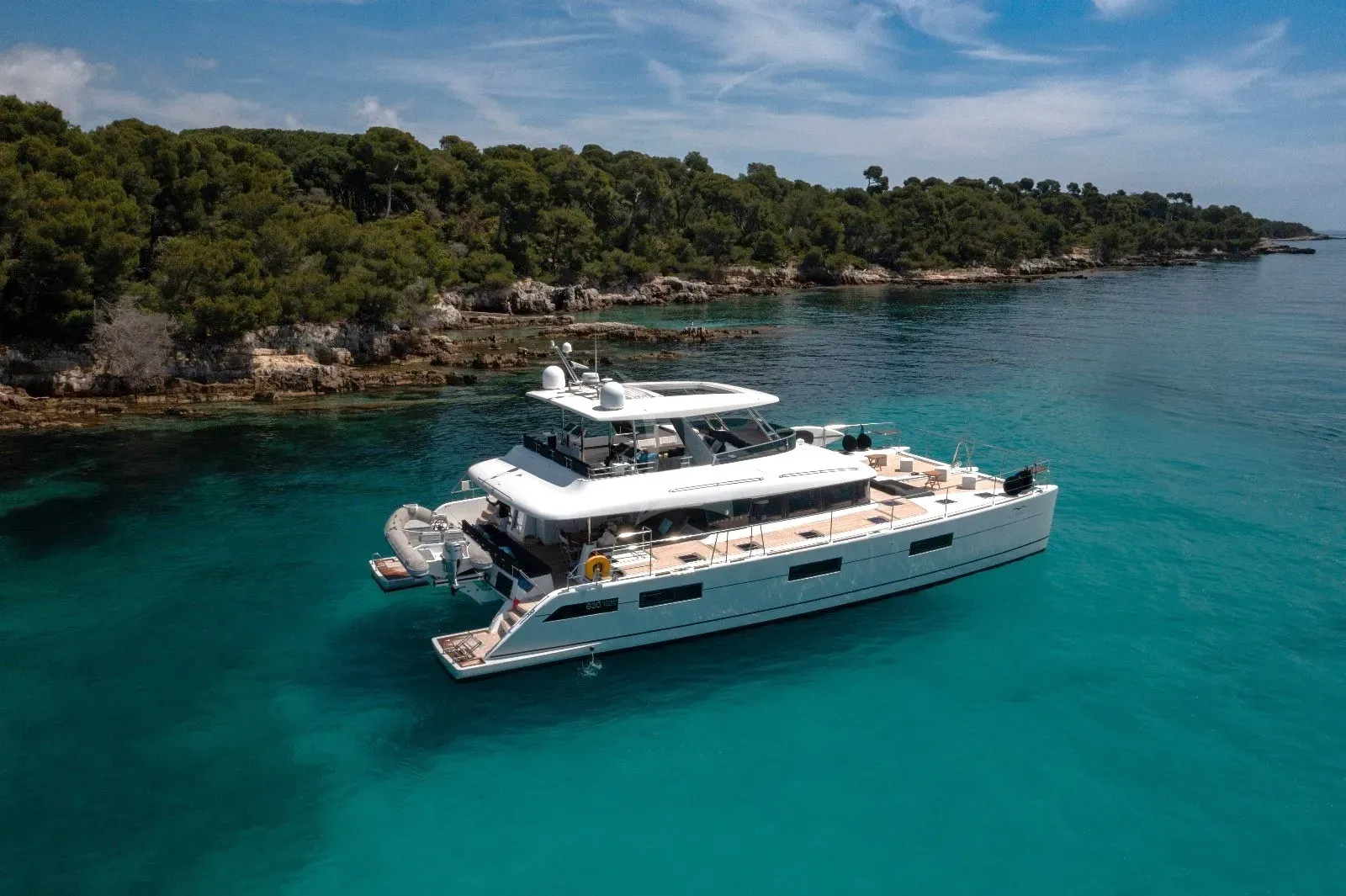 Crewed Power Catamaran LA FREGATE photo 3