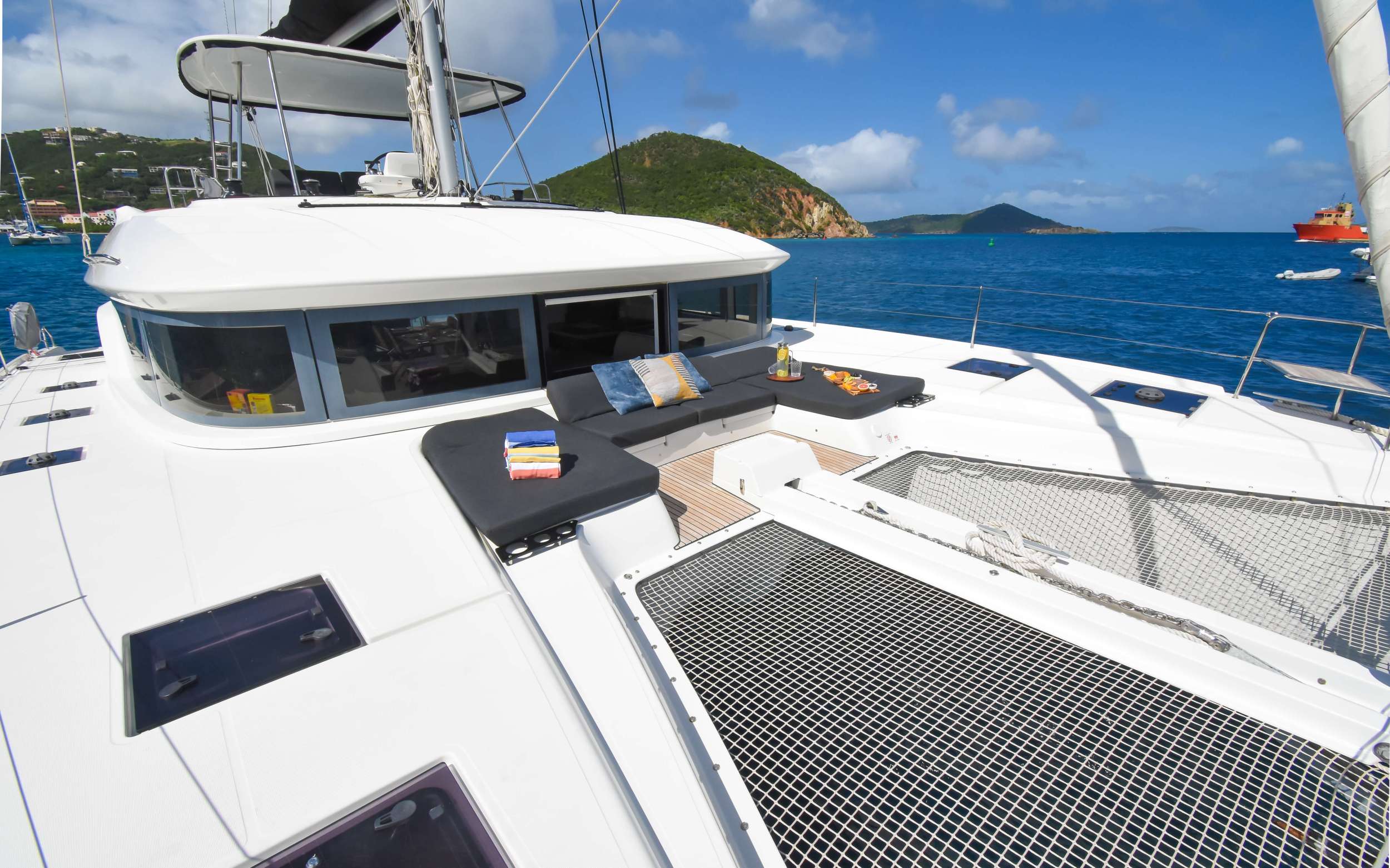 Crewed Catamaran LA SPERANZA photo 4