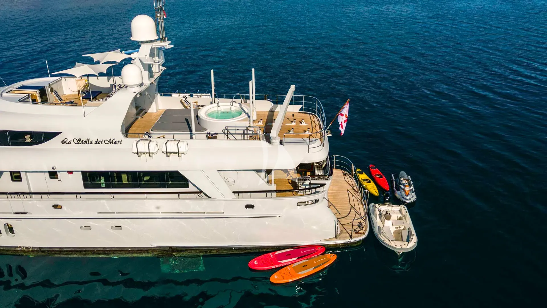 Luxury Crewed Motor Yacht LA STELLA DEI MARI photo 8