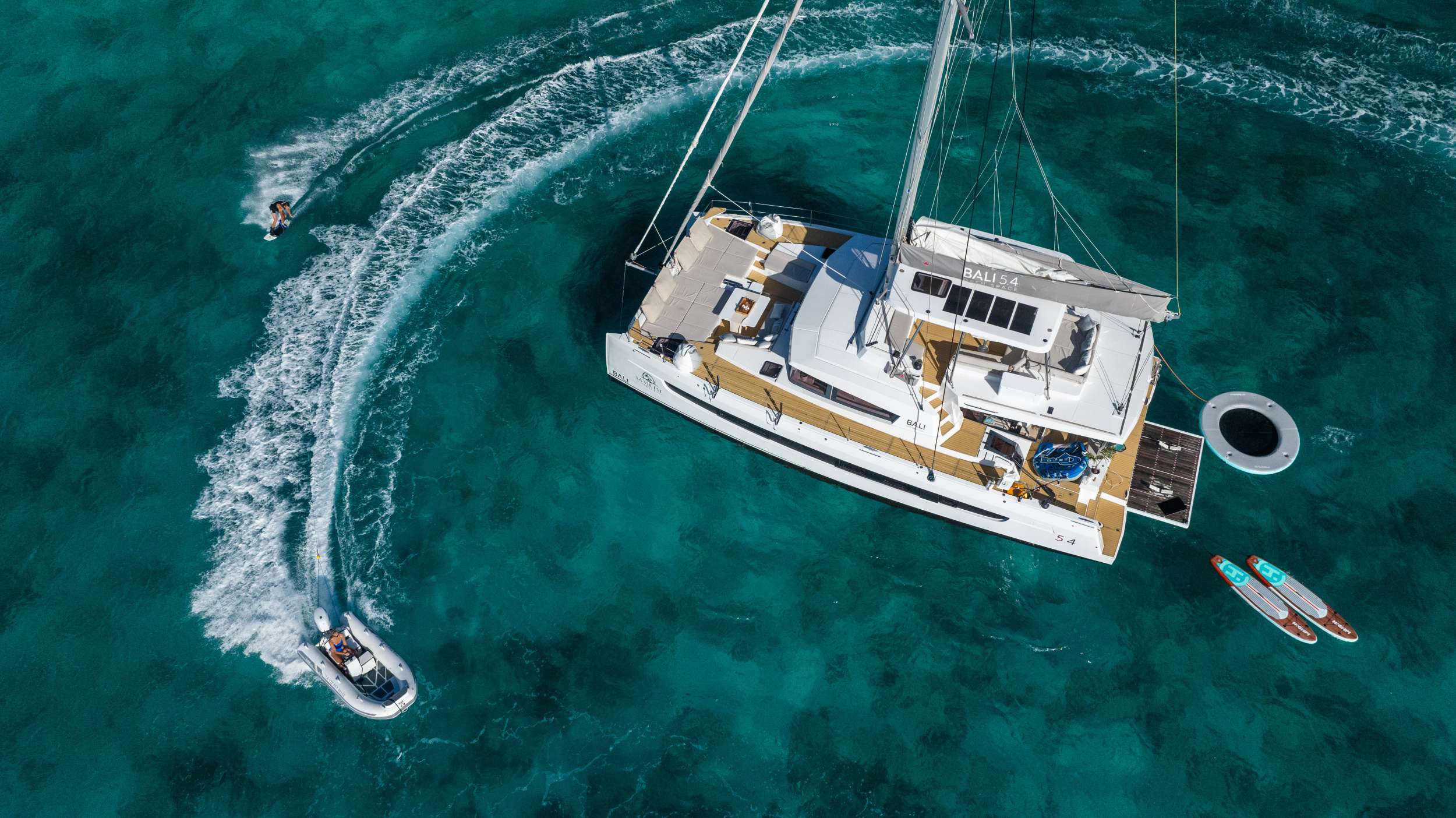 Crewed Catamaran LA VIE EST BELLE photo 4