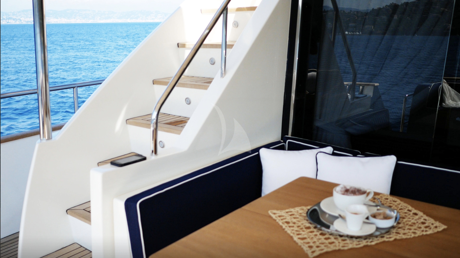 Luxury Crewed Motor Yacht LADY AMANDA photo 5