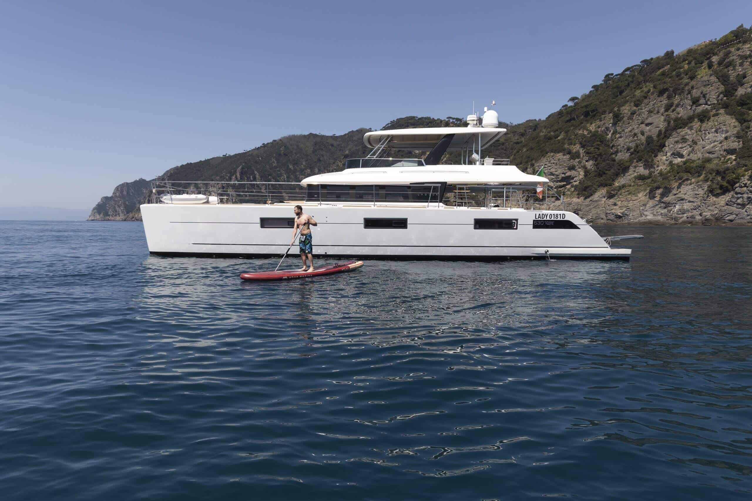 Crewed Power Catamaran LADY C photo 5