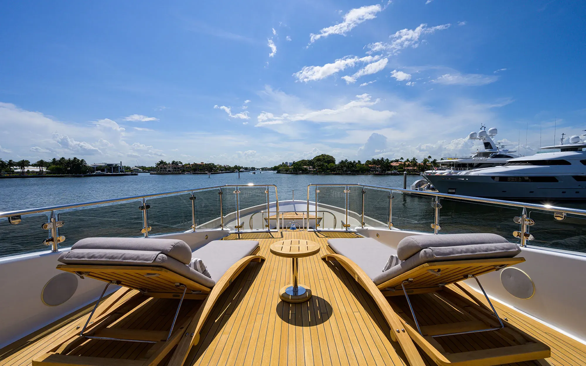 Luxury Crewed Motor Yacht LADY JJ photo 3