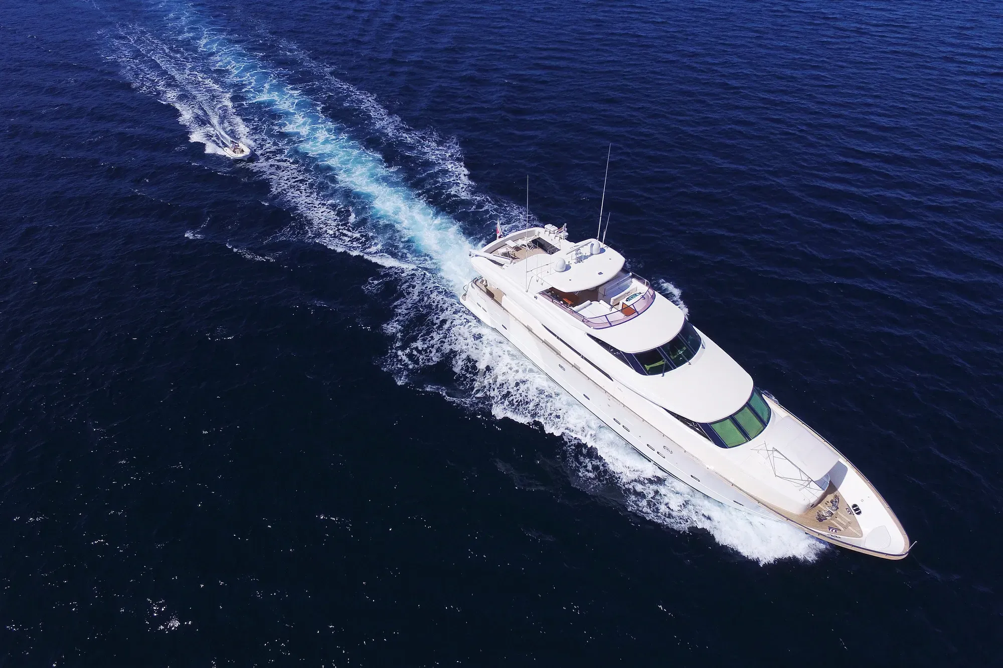 Luxury Crewed Motor Yacht LADY MARCELLE photo 6