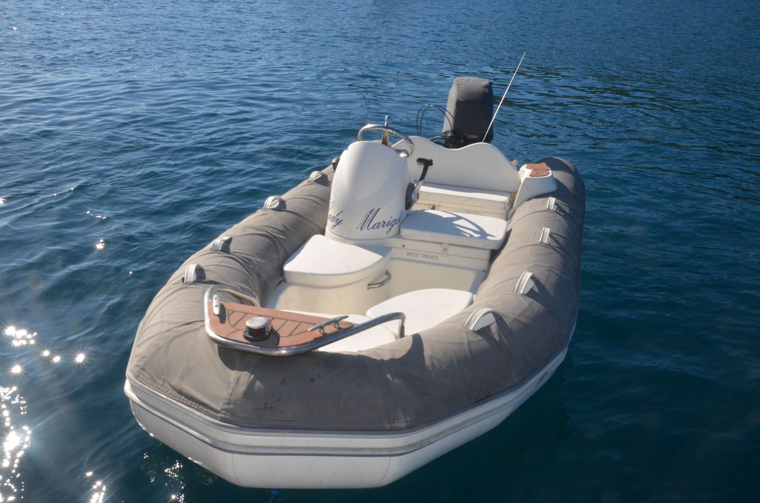 Luxury Crewed Catamaran LADY MARIGOT photo 5