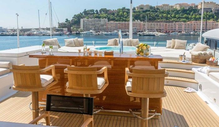 Luxury Crewed Motor Yacht LADY NAG NAG photo 3