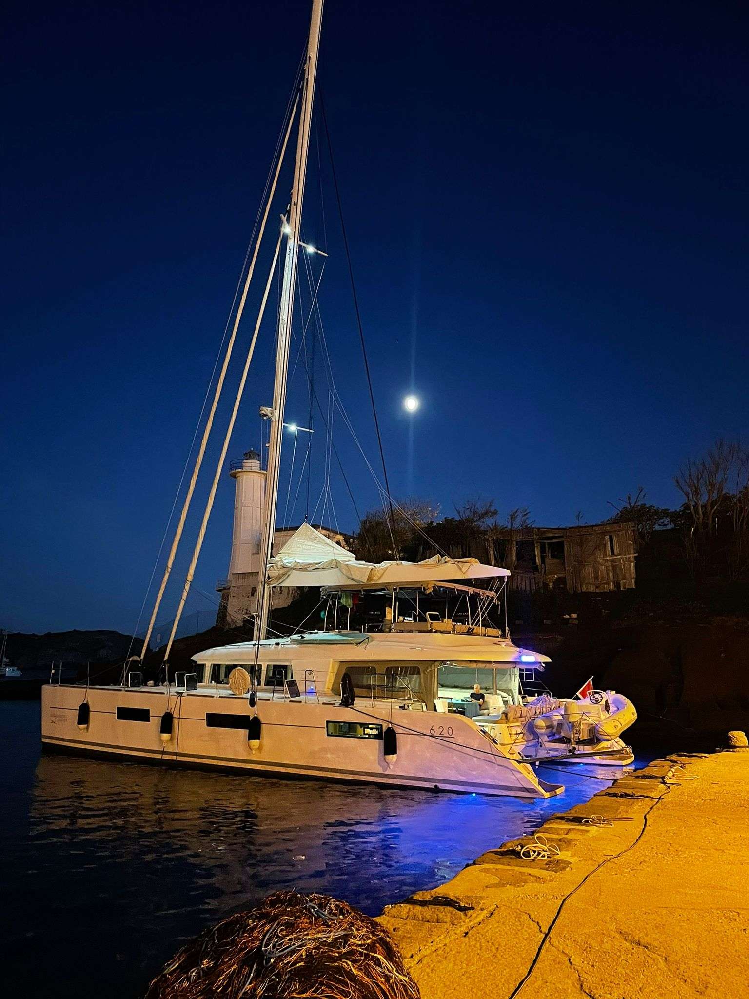 Luxury Crewed Catamaran LADY RACHEL photo 4