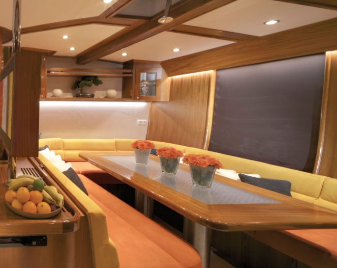 luxury Crewed Sailing Yacht LADY THURAYA photo 5