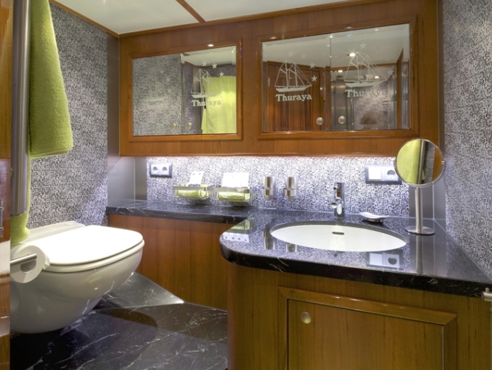 luxury Crewed Sailing Yacht LADY THURAYA photo 8