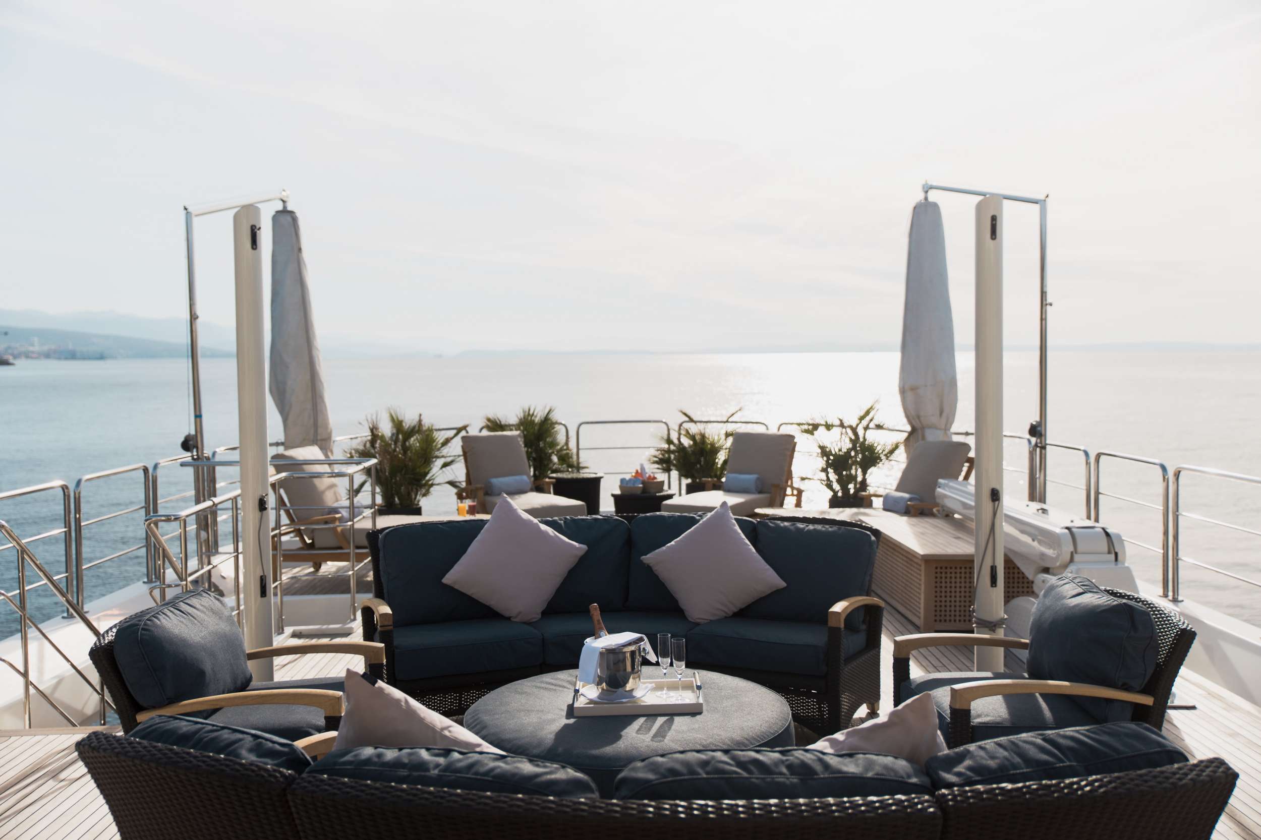 Luxury Crewed Motor Yacht Lady Trudy photo 4