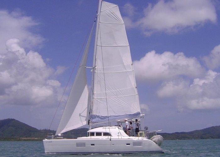 Bareboat Catamaran Lagoon 380