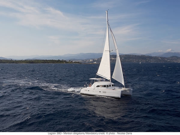 Bareboat Catamaran Lagoon 380