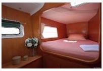 Bareboat Catamaran Lagoon 380 photo 5