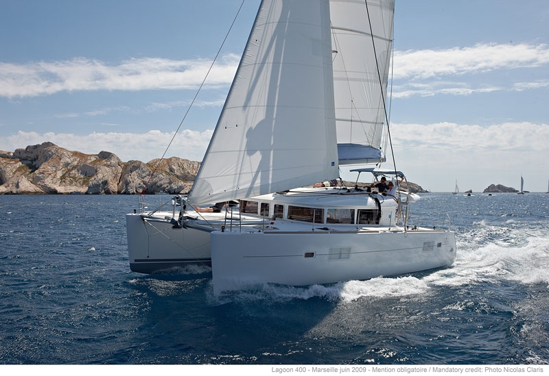 Bareboat Catamaran Lagoon 39 -4 + 2 Cabins photo 6