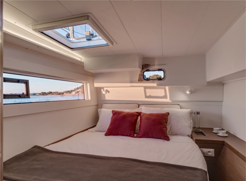 Bareboat Catamaran Lady Gaby photo 6