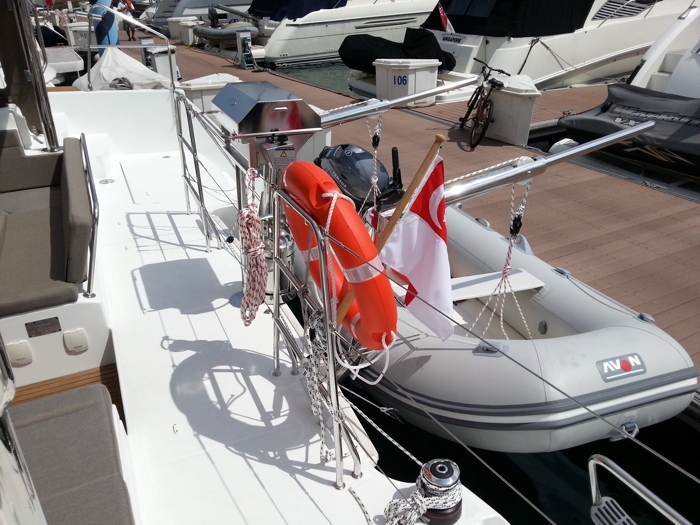 Crewed Catamaran Lagoon 400 photo 8