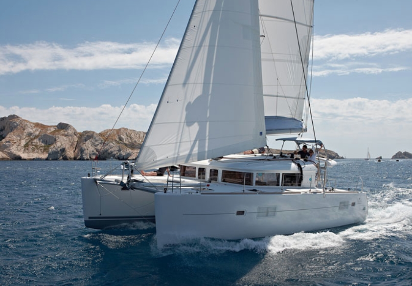 Bareboat Catamaran Lagoon 400 S2