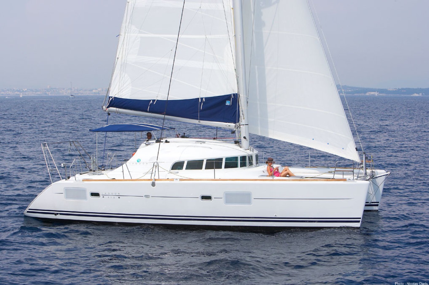 Bareboat Catamaran Lagoon 410 photo 3