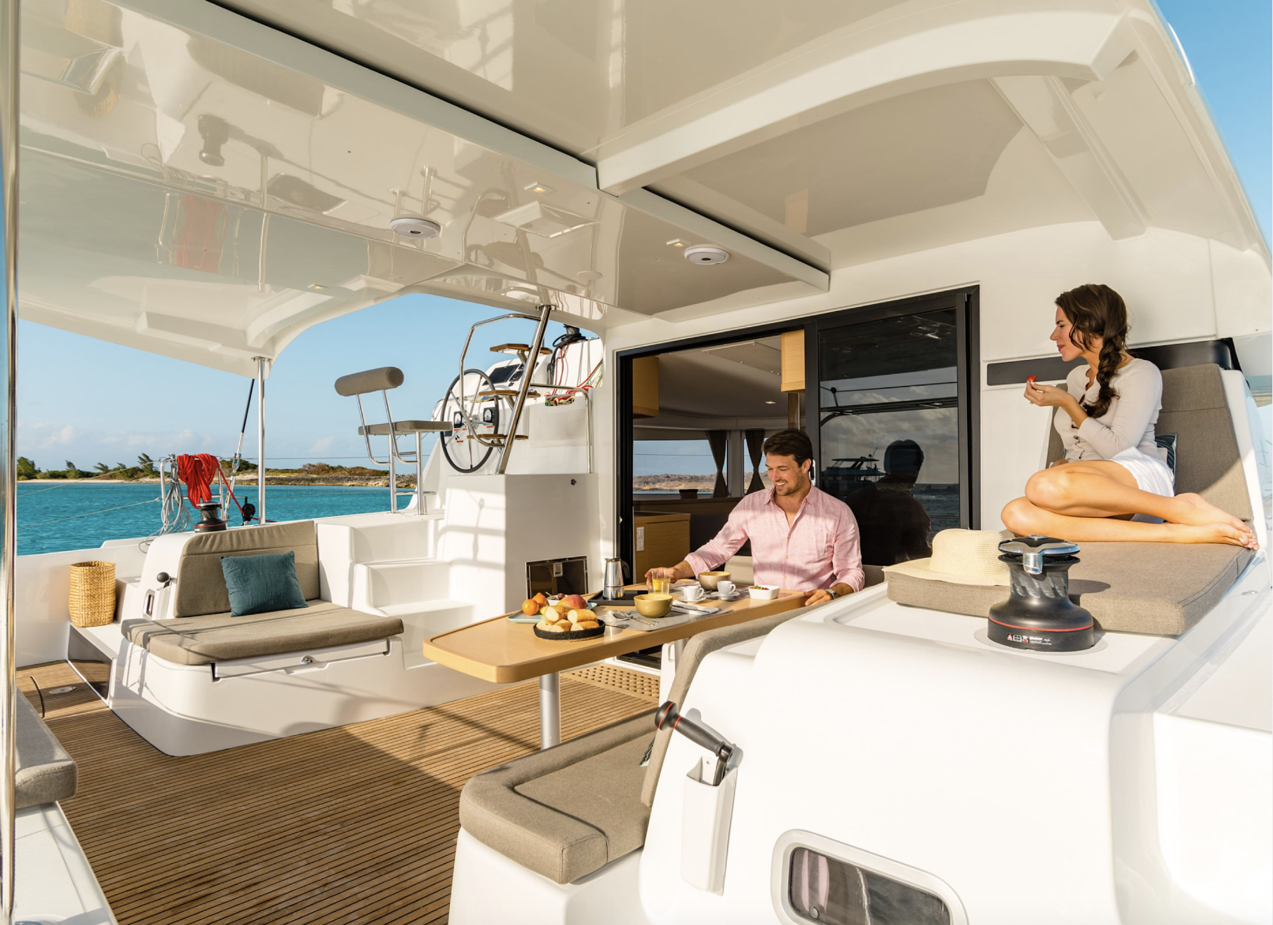 Bareboat Catamaran Lagoon 42 photo 7