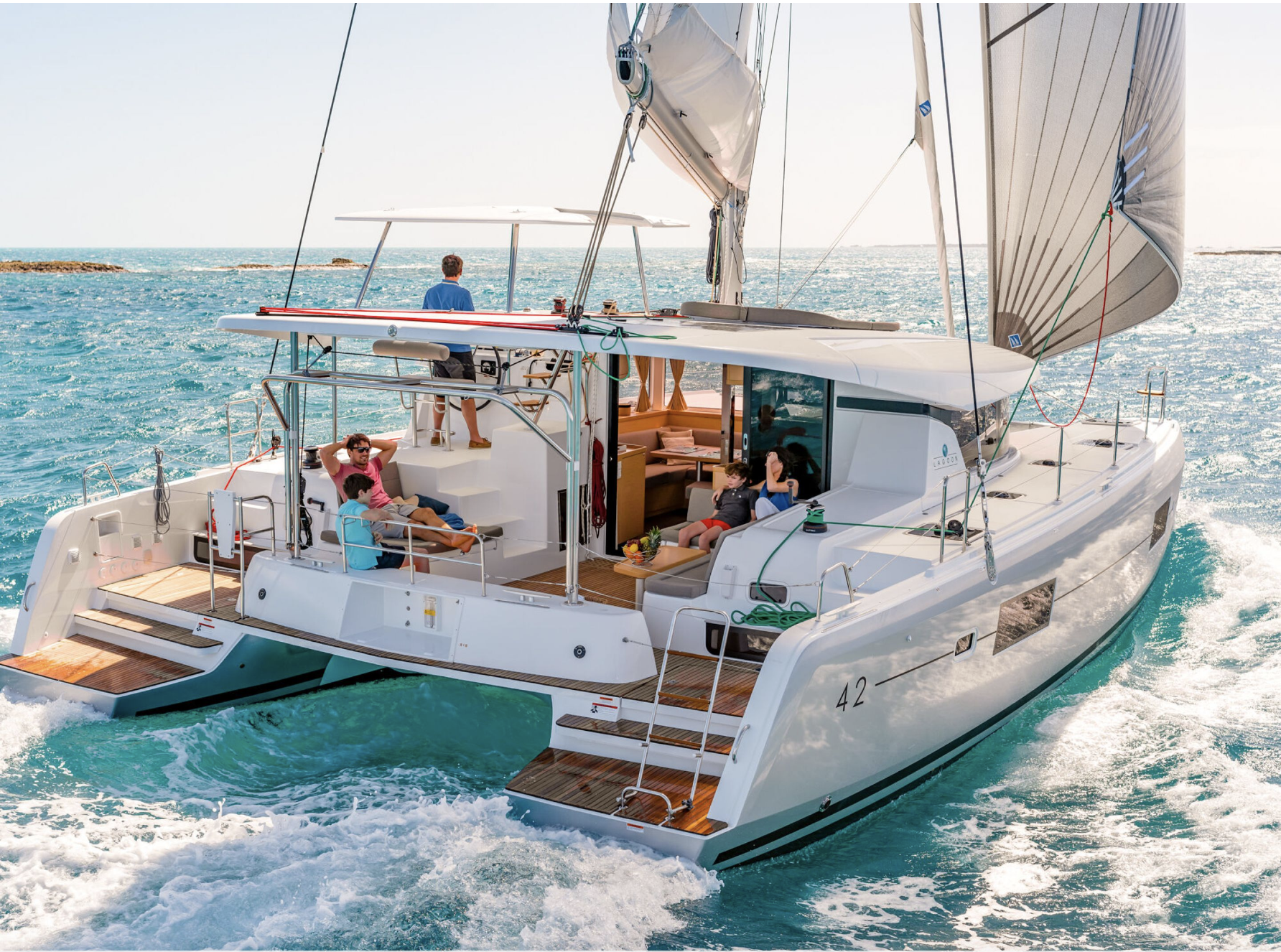 Bareboat Catamaran Lagoon 42 photo 4