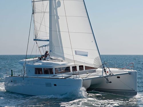 Bareboat Catamaran Lagoon 450