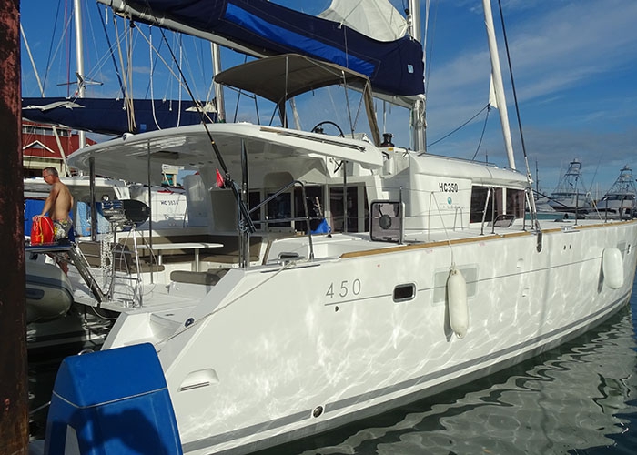 Bareboat Catamaran Lagoon 450