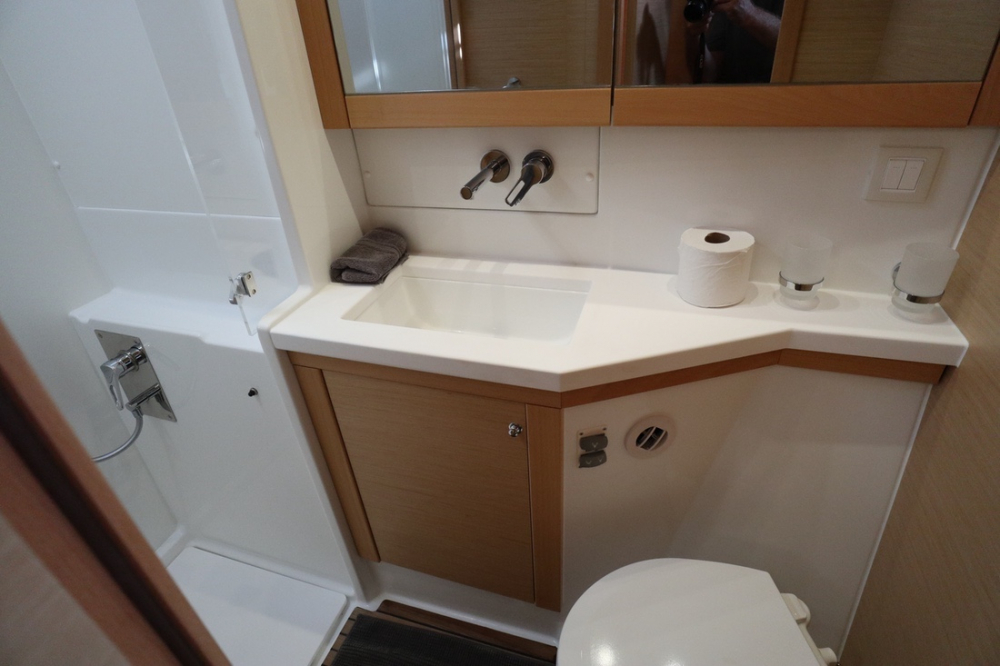 Bareboat Catamaran Galaxy photo 7