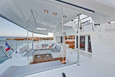 Bareboat Catamaran Lagoon 450 Luxe photo 4