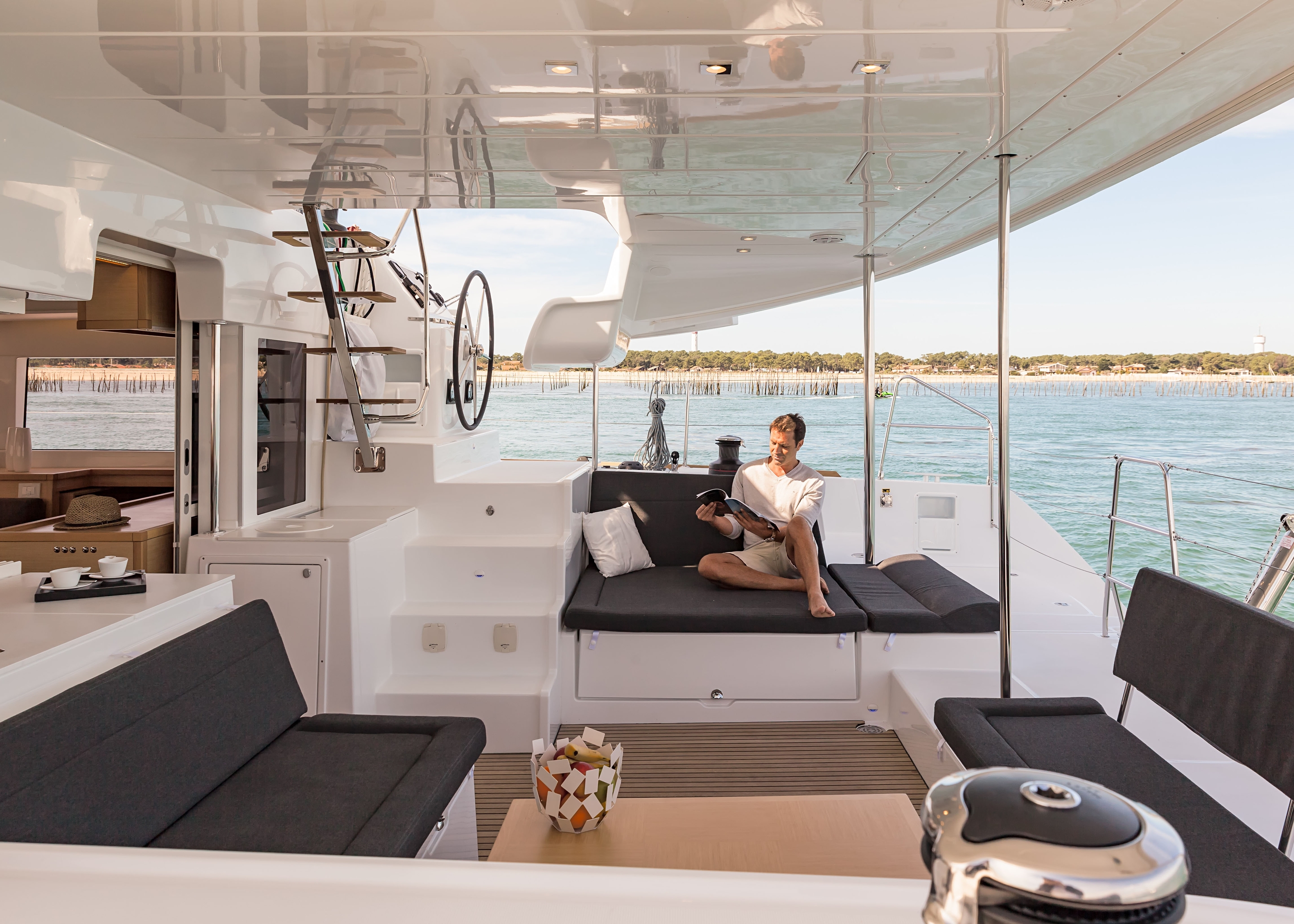 Bareboat Catamaran Lagoon 450 Sportop (2017) photo 3