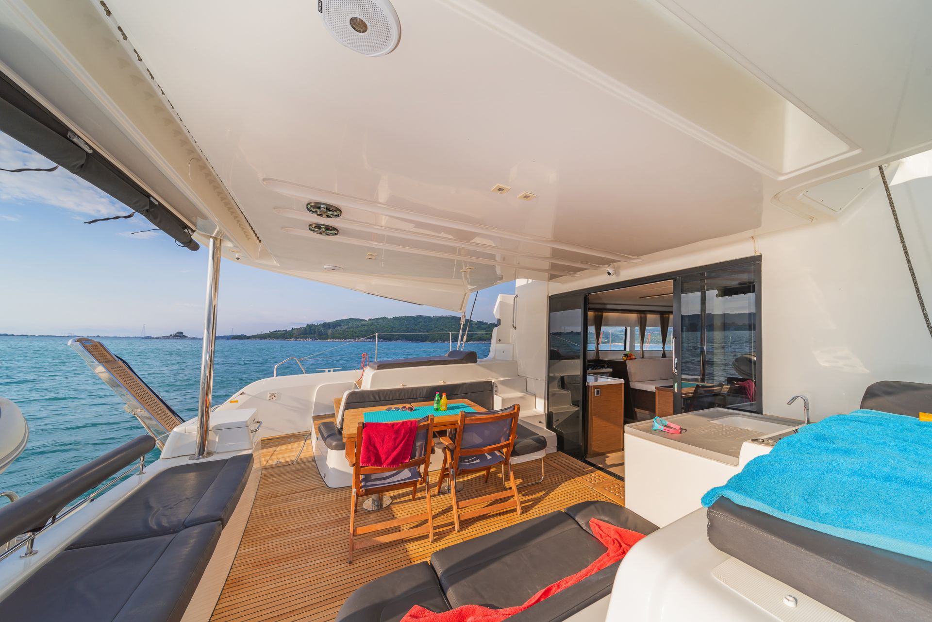 Bareboat Catamaran LAGOON 50 photo 6