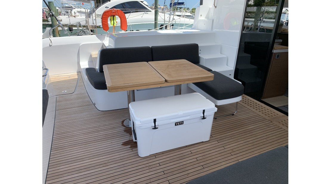 Bareboat Catamaran Lagoon 50 photo 5