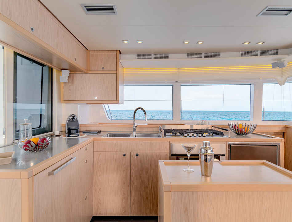 Bareboat Catamaran GULL photo 5