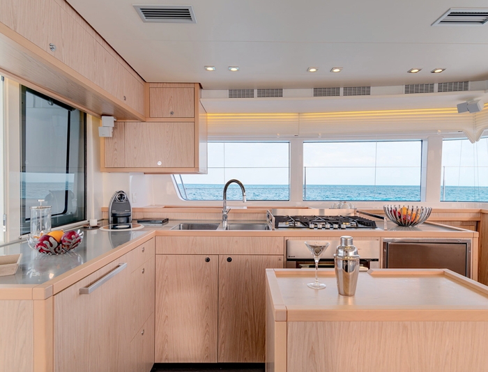 Bareboat Catamaran Lagoon 52 photo 3