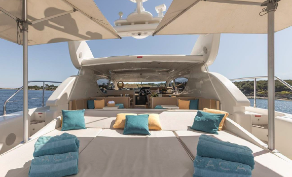 Crewed Motor Yacht Leopard 24m photo 3