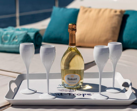 Crewed Motor Yacht Leopard 24m photo 4